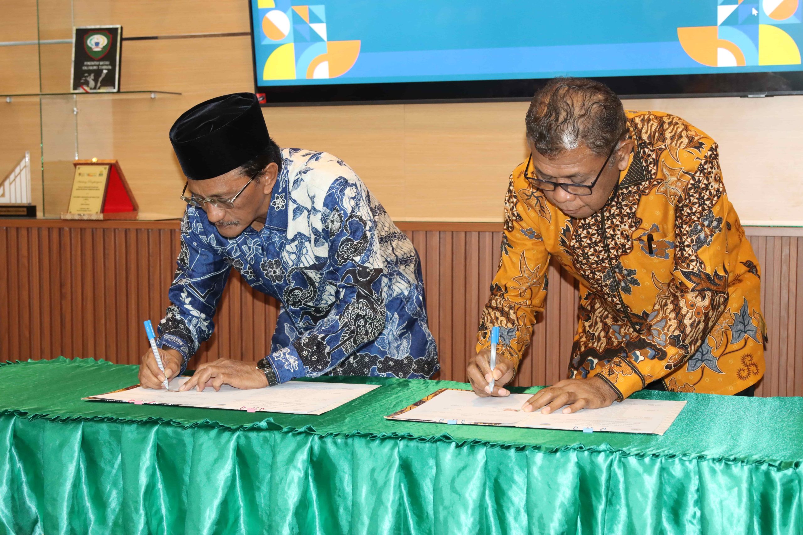 Rektor UIN Ambon dan Bupati SBB Teken MoU