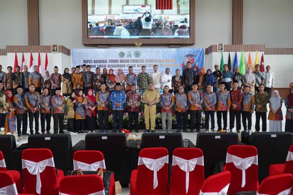 Rapat Nasional Fordek Syariah dan Hukum di UIN Ambon Sukses dan Meriah